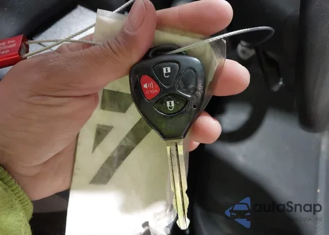 2010 Toyota Yaris из США, поврежденный, VIN JTDBT4K39A1359843